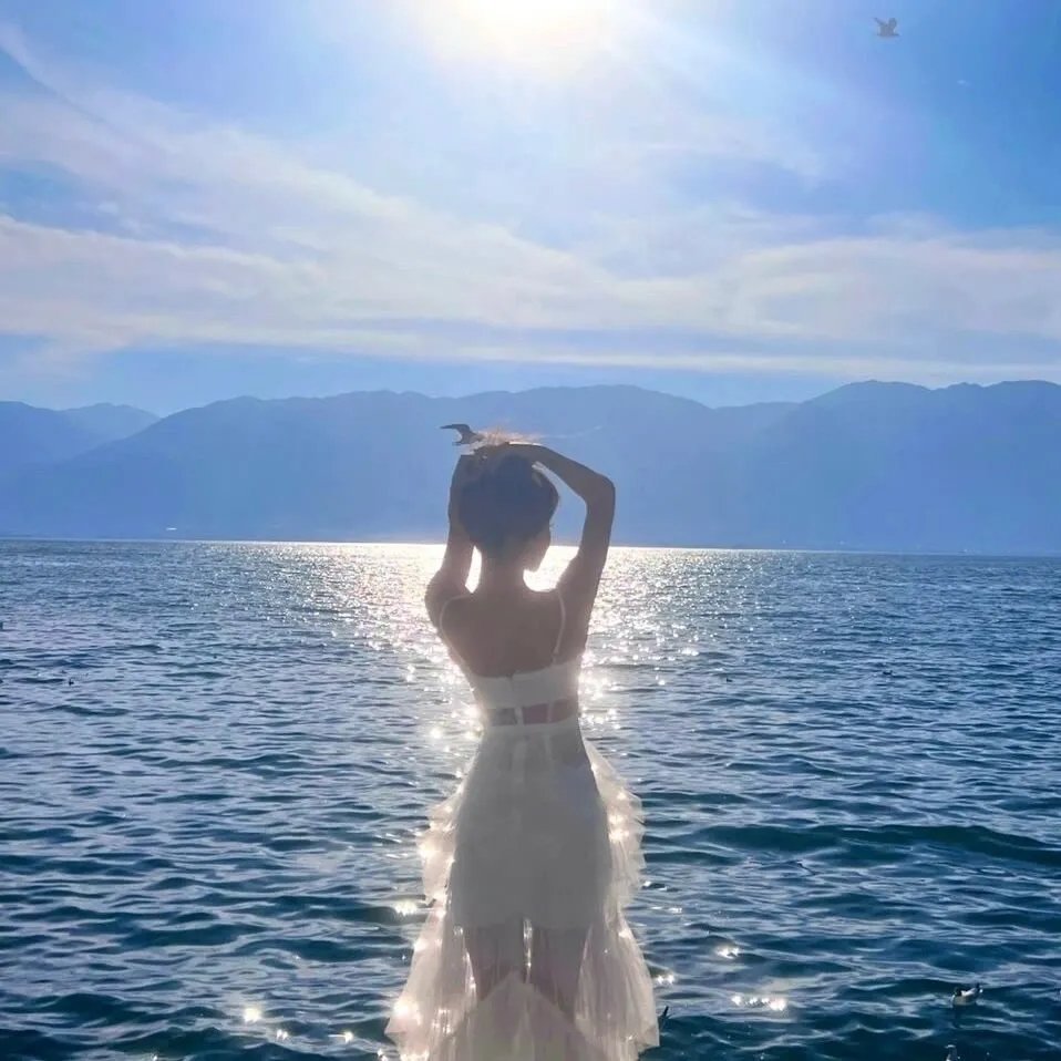 时尚房子品评家时尚子！